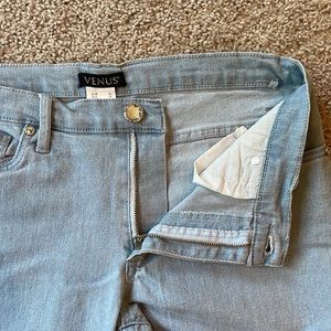 Venus light blue denim leans - size 10
